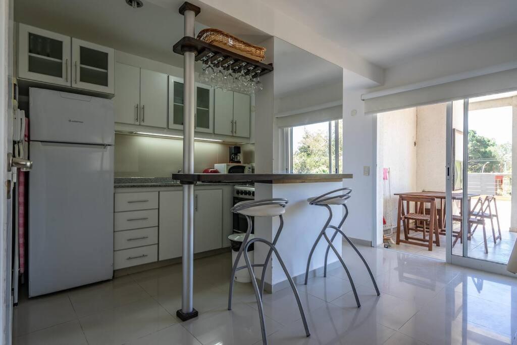 Divino Dto Zona Centro Con Cochera Y Terraza Con Solarium Propia *